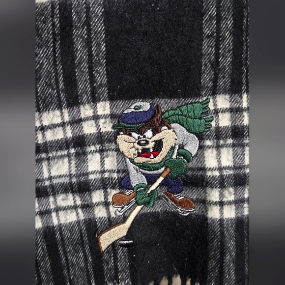 Vintage 90's Acme Clothing Tazmanian Devil Hockey Plaid Scarf - Picture 2 of 3